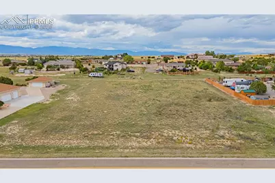 721 S Carrizo Springs Avenue, Pueblo, CO 81007 - Photo 3