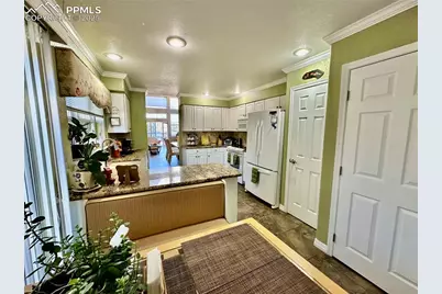 4402 Turnberry Crest, Pueblo, CO 81001 - Photo 7