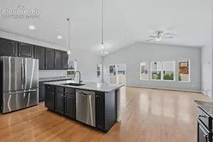 1611 Grand Overlook St, Colorado Springs, CO 80910 - Photo 9