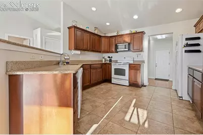 16575 Cathys Loop, Peyton, CO 80831 - Photo 11