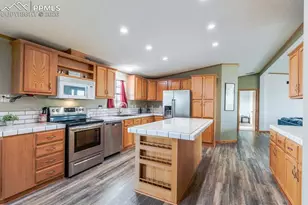 11450 N Log Rd, Calhan, CO 80808 - Photo 7