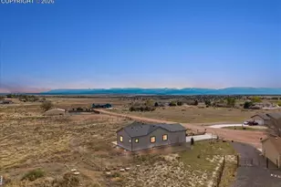 764 S Granito Vista Ln, Pueblo, CO 81007 - Photo 5