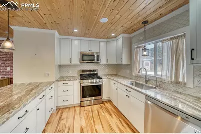 913 N Baldwin Street, Woodland Park, CO 80863 - Photo 7