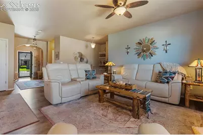 6380 Tenderfoot Drive, Colorado Springs, CO 80923 - Photo 11