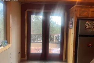 110 Wallace Dr, Florissant, CO 80816 - Photo 25