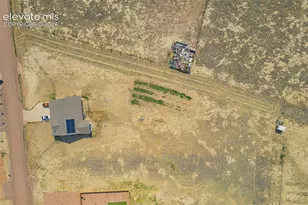 1696 E Silverwood Dr, Pueblo, CO 81007 - Photo 33