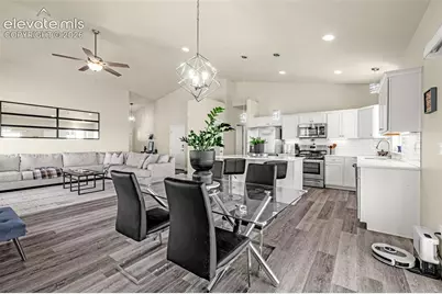 1696 E Silverwood Drive, Pueblo, CO 81007 - Photo 9