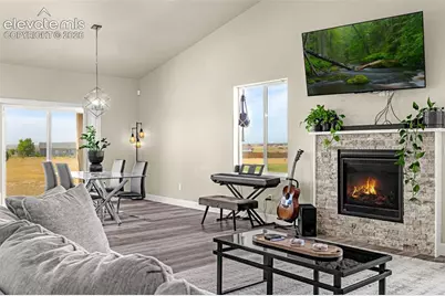 1696 E Silverwood Drive, Pueblo, CO 81007 - Photo 5