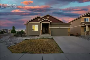 17857 Lapis Ct, Monument, CO 80132 - Photo 3