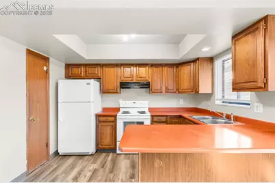 2101 N Queens Avenue, Pueblo, CO 81001 - Photo 17