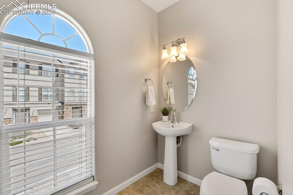 933 Burning Bush Pt, Woodmoor CO 80132-8652 exterior