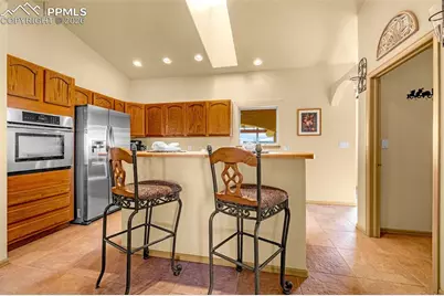 1420 E Gem Drive, Pueblo, CO 81007 - Photo 5