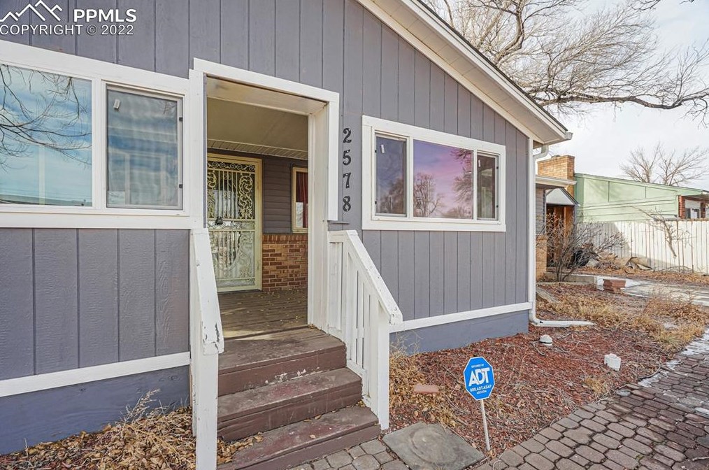 2578 Chimayo Dr, Colorado Springs CO  80911-1014 exterior