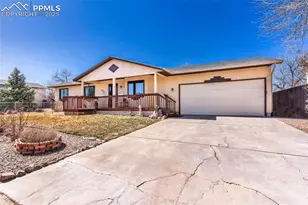 465 S Falcon Dr, Pueblo West, CO 81007 - Photo 13