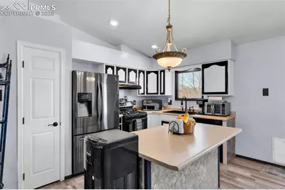 465 S Falcon Drive, Pueblo West, CO 81007 - Photo 21