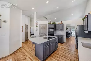 6545 Bonifas Ct, Colorado Springs, CO 80919 - Photo 11