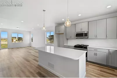 8072 School House Drive, Colorado Springs, CO 80908 - Photo 5