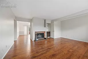2927 Mesa Rd, Colorado Springs, CO 80904 - Photo 19