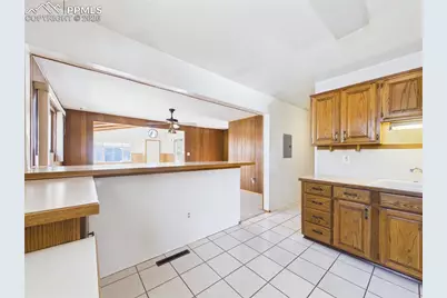 1918 N Santa Fe Avenue, Pueblo, CO 81003 - Photo 11