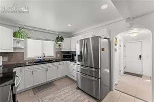 2706 W Pikes Peak Ave, Colorado Springs, CO 80904 - Photo 17