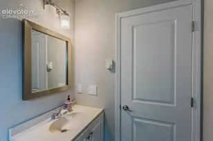 923 S Ouray St, Aurora, CO 80017 - Photo 11