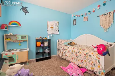 3658 Darkwood Place, Colorado Springs, CO 80910 - Photo 17