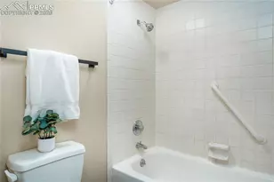 1082 Fontmore Rd, Colorado Springs, CO 80904 - Photo 19