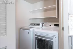 1082 Fontmore Rd, Colorado Springs, CO 80904 - Photo 9