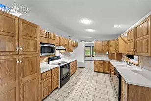 4165 McPherson Ave, Colorado Springs, CO 80909 - Photo 13