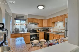 2758 Ferber Dr, Colorado Springs, CO 80916 - Photo 5