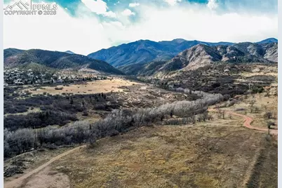 2580 Patriot Heights, Colorado Springs, CO 80904 - Photo 25