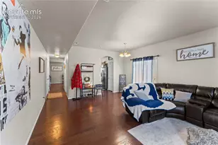 1748 Killdeer Ct, Pueblo, CO 81008 - Photo 3