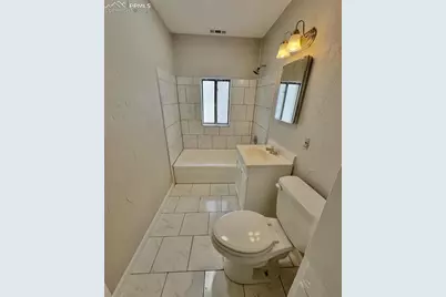 404 N Walnut Street, Fountain, CO 80817 - Photo 5