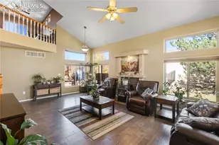 165 S Glenrose Dr, Pueblo, CO 81007 - Photo 9