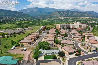 2560 Wheaton Drive, Colorado Springs, CO 80904 - Photo 39