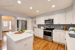 2712 Emerald Ridge Dr, Colorado Springs, CO 80920 - Photo 9