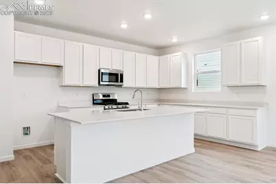 10313 Kingsbury Drive, Peyton, CO 80831 - Photo 9