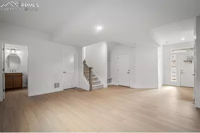 4564 Peak Crest View, Colorado Springs, CO 80918 - Photo 3