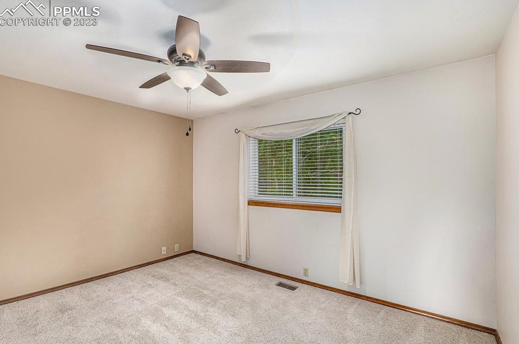 2275 Kittridge Ave, Colorado Springs CO 80919-3889 exterior