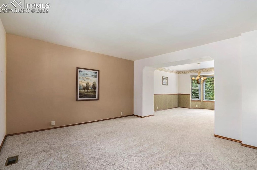 2275 Kittridge Ave, Colorado Springs CO 80919-3889 exterior