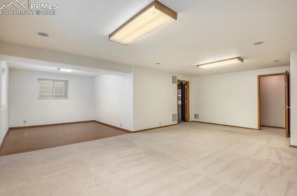 2275 Kittridge Ave, Colorado Springs CO 80919-3889 exterior