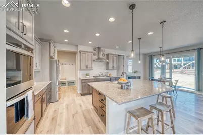 10043 Bison Valley Trail, Colorado Springs, CO 80908 - Photo 11