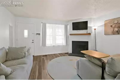 6836 Overland Drive, Colorado Springs, CO 80919 - Photo 3