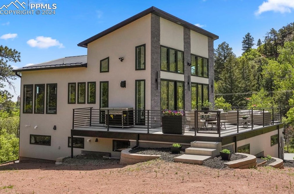 284 Crystal Park Rd, Crystal Hills CO exterior