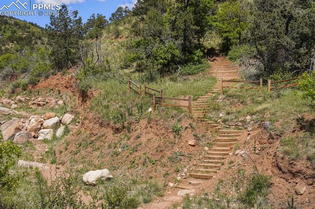 284 Crystal Park Rd, Crystal Hills CO exterior