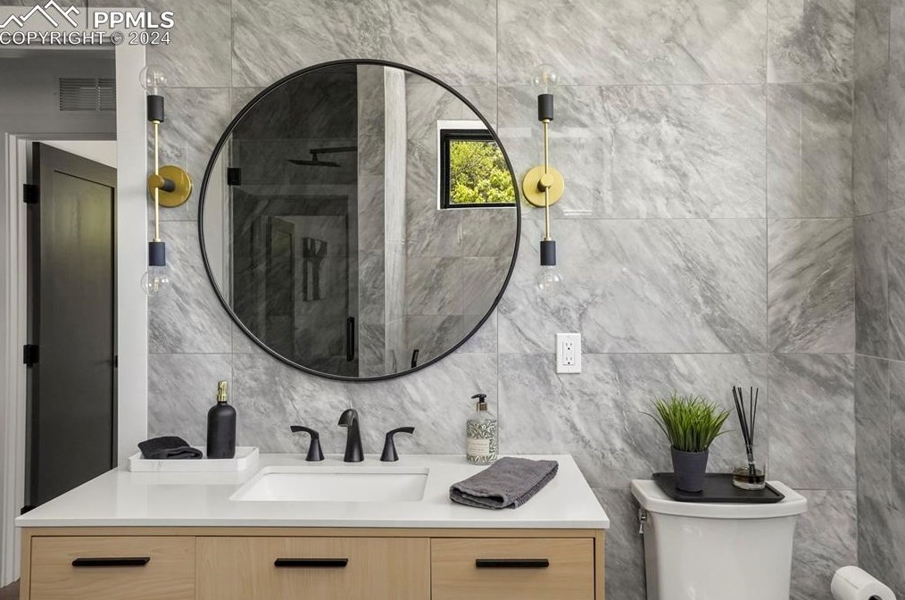 284 Crystal Park Rd, Crystal Hills CO exterior