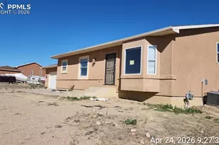 1695 E Buffalo Ln, Pueblo, CO 81007 - Photo 1