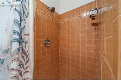 413 S Chelton Road, Colorado Springs, CO 80910 - Photo 19