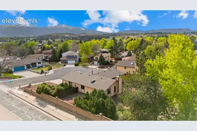 4180 Gleneagle Court, Colorado Springs, CO 80909 - Photo 33