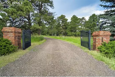 20252 W Elk Creek Drive, Colorado Springs, CO 80908 - Photo 47